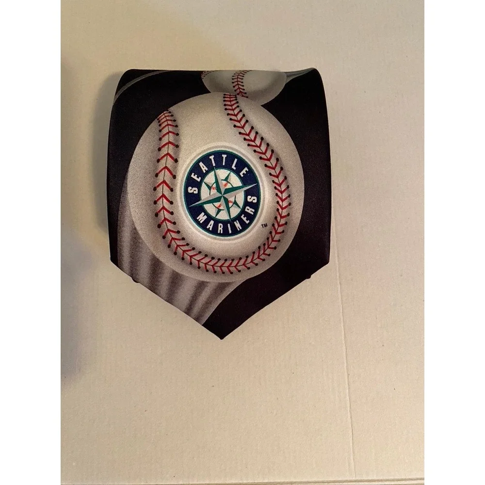 Ralph Marlin Seattle Mariners Curve Ball MLB Necktie Black Baseball 2003 251355
